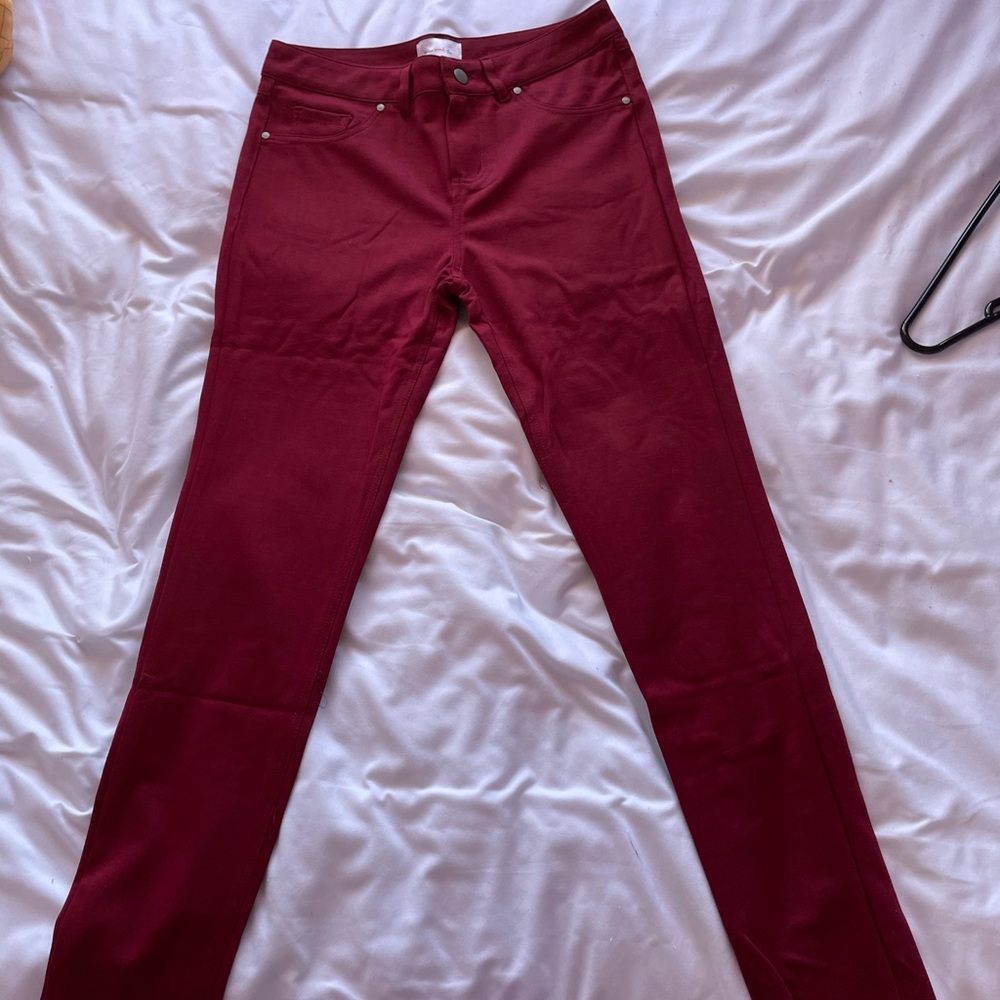 trin & go maroon jogging size large